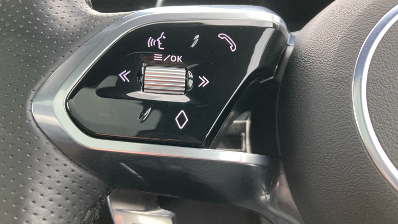 Jaguar F-Pace 2.0 D200 R-Dynamic Black 5dr Auto AWD Diesel Estate